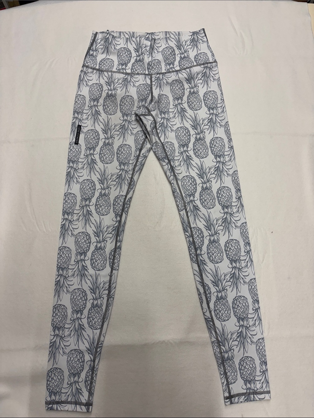 Women's Love Fitness White Pineapple-Print Leggings - High-Rise Comfort size M